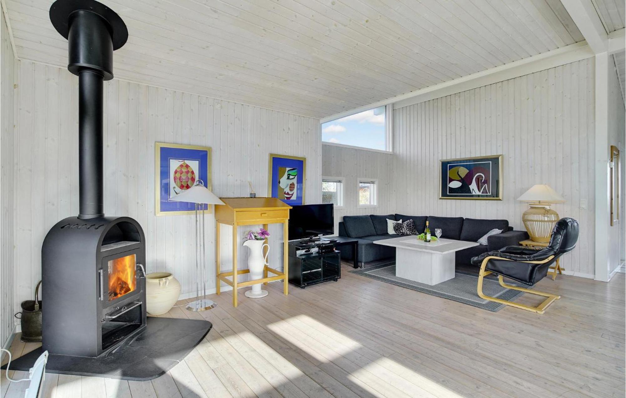 Awesome Home In Stroby With Wifi Exterior photo